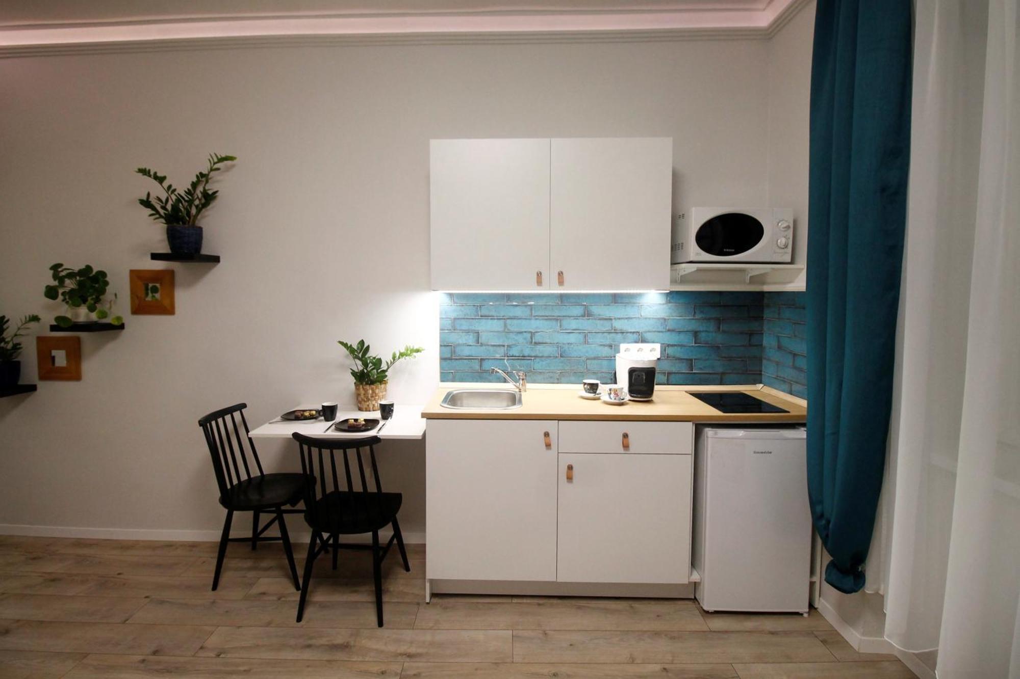 Viktoria Studioapartman Győr Esterno foto